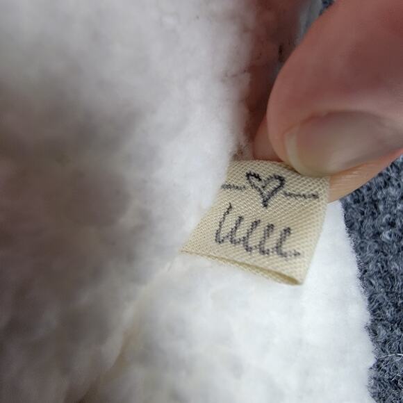 Warm Personality Yeti Girl Pillow Pal Plush Handmade Blue Face Pink Heart New - Picture 7 of 9